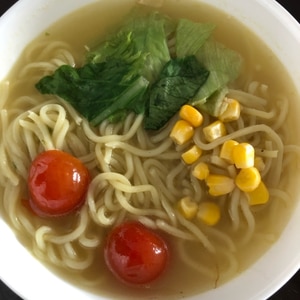 ミニトマト☆コーン☆小松菜入り塩ラーメン